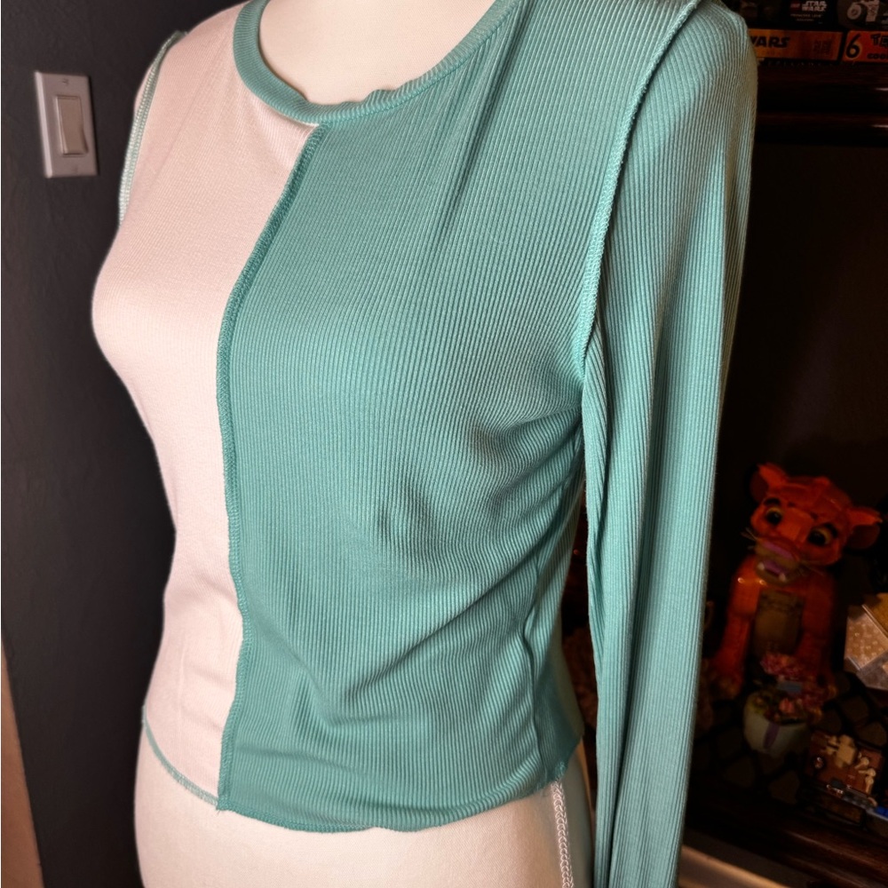 Mint and White Women's Top
